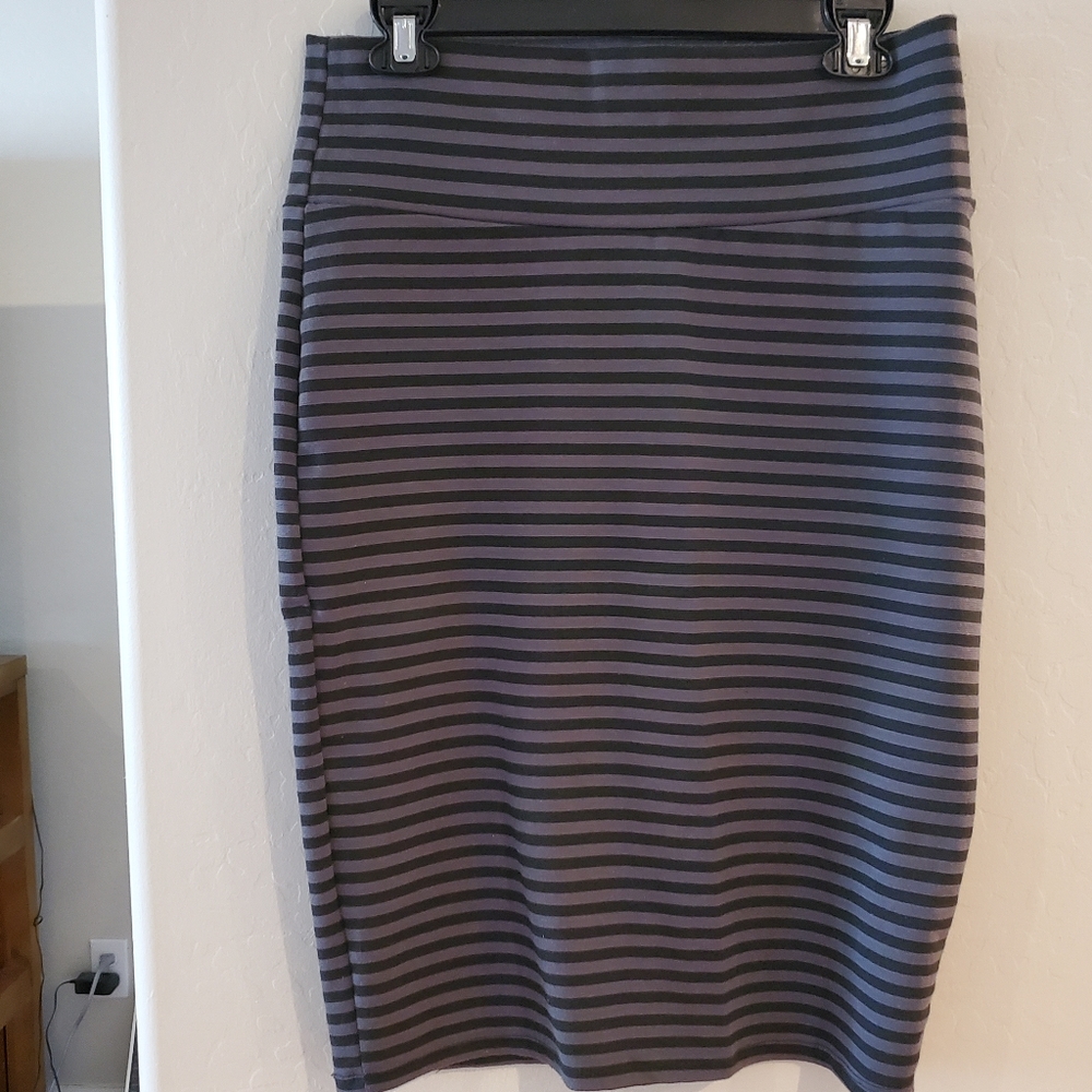 LuLaRoe Cassie Pencil Skirt, size M